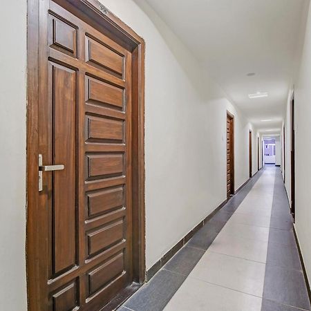 Collection O Galaxy Suites Hyderabad Bagian luar foto